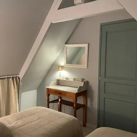 Les Du Grand Saule בית נופש